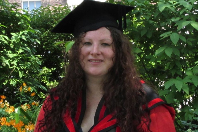 Dr Laura Payne at her graduation
